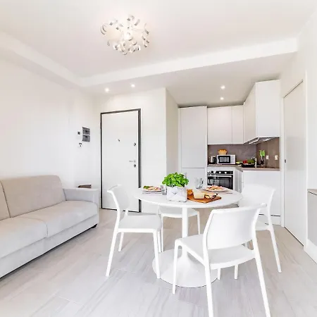Michelangelo With Swimming Pool And Terrace Apartment Borghetto Santo Spirito